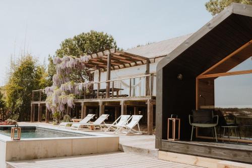 Carvalhal Villa | Cozy Cabin in Comporta with Oceanfront Pool & Great Reviews