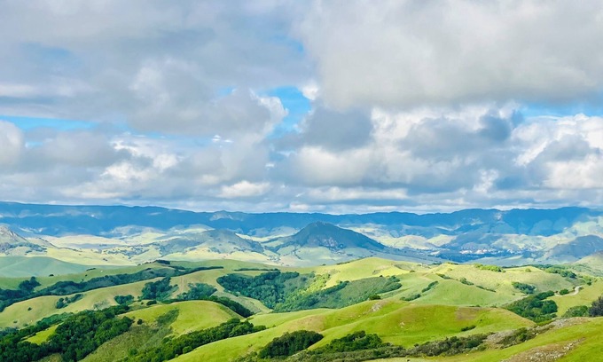 San Luis Obispo House | Unmatched Views and Top-Rated Amenities in SLO