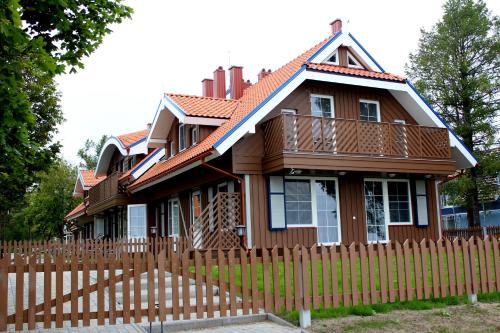 Preila Apartment | Discover Preilos Vėtra 1: Family-Friendly Retreat