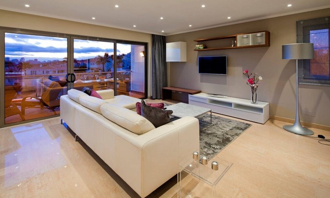 Ferragudo Apartment | Premier nº 35: Modern Apartment with Breathtaking Sea Views
