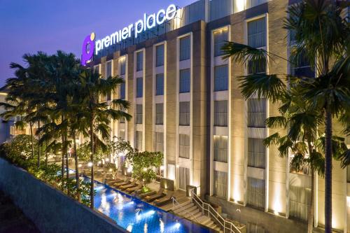 Sidoarjo Hotel | Premier Place Surabaya Airport: Oceanfront Bliss Awaits