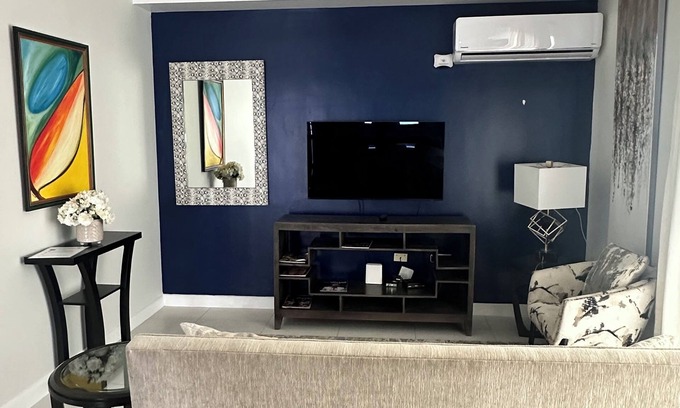 New Kingston Apartment | Impressive Condo in New Kingston with Pool & Spa Access