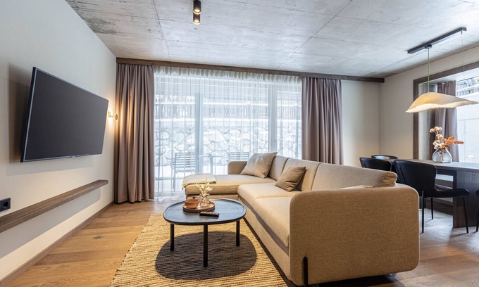 Haus im Ennstal Apartment | Premium Apartment with Sauna, Garden & 9.6/10 Rating