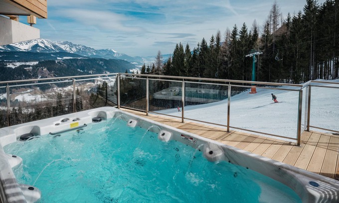 Pichl-Preunegg Ski Chalet | Exclusive Chalet #09 with Sauna, Swim Spa & Pool Access