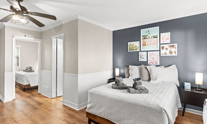 Carolina Beach Hotel | Premium Double Room with Pools, Steps from the Beach