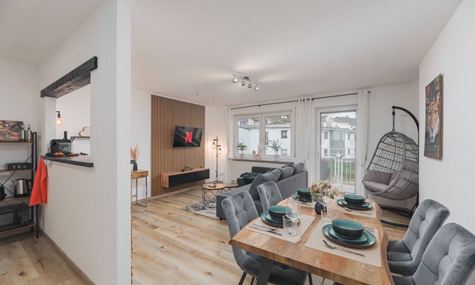 Duhren Apartment | Discover Comfort with Pool, Spa & Family-Friendly Amenities