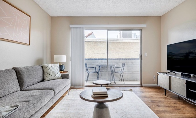 Downtown Apartment | Inviting Glendale 1BR with Pool, Gym & Walkable Location