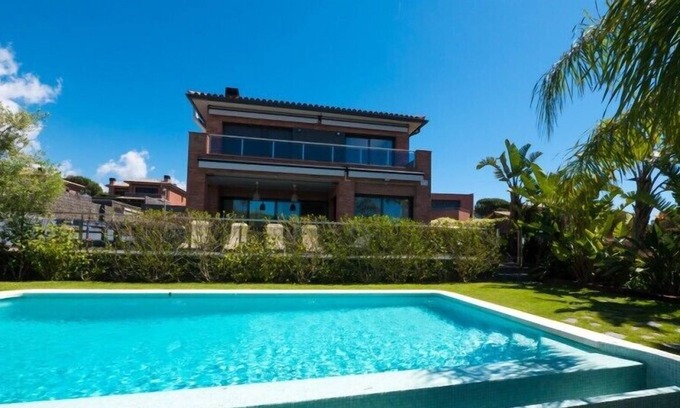 Caldes d'Estrac House | PREMIUM HABITAT LES BARQUES