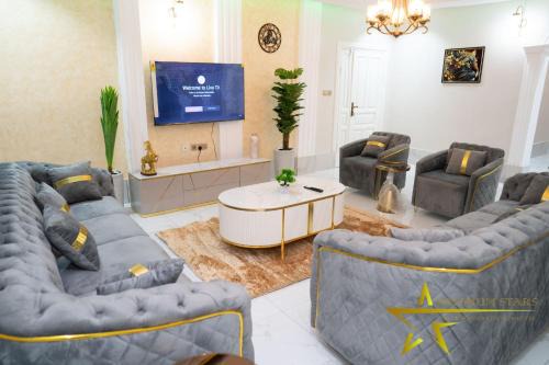 Bonaberi Apartment | Premium Stars Guest House