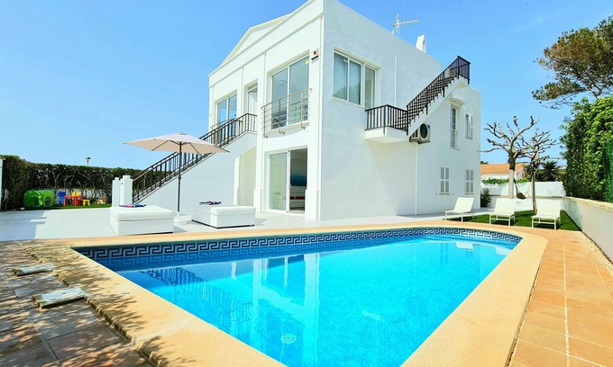 Cala Blanca Villa | Modern Villa with Ocean Views & Private Pool, Rated 9.8