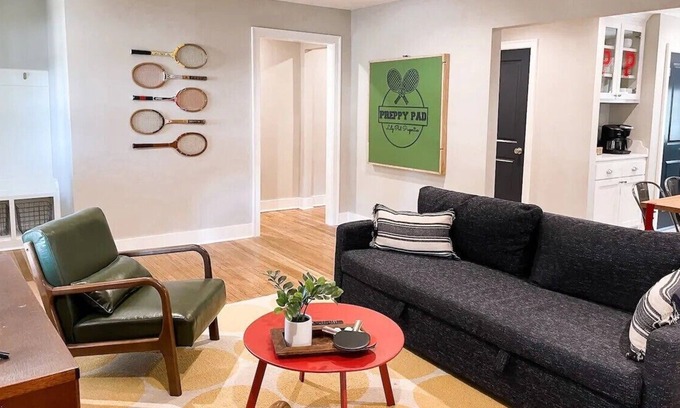 Conway House | Preppy Pad of Conway