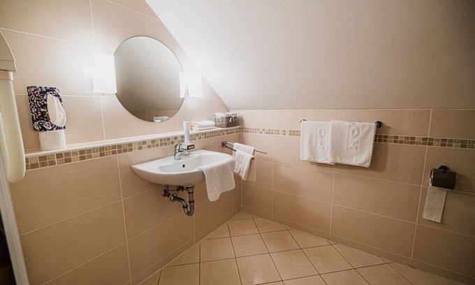 Brezice Bed & Breakfast | Experience Comfort at VILA ISTENIČ with Family-Friendly Amenities