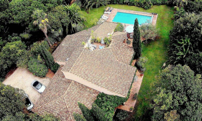 La Croix-Valmer Villa | Experience Oceanfront Bliss at Presqu'île de St Tropez Villa