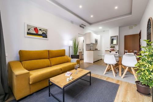 Ensanche Centro Apartment | Prestige Soho Residence - Malaga Center