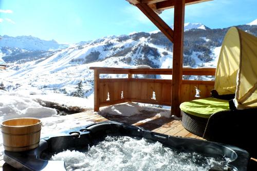 Vars Ski Chalet | Prestigious Oceanfront Chalet with Pool and Hot Tub
