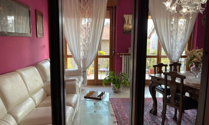 Passirana Apartment | Elegant Apartment in Milan - RHO with Pet-Friendly Amenities