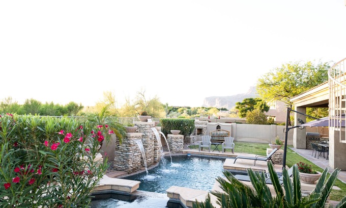 Gold Canyon House | Elegant Gold Canyon Villa with Golf Course & Mountain Views