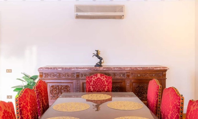 Al-Khalifa Apartment | Prestigious Nile front Luxury Overlooking Zamalek