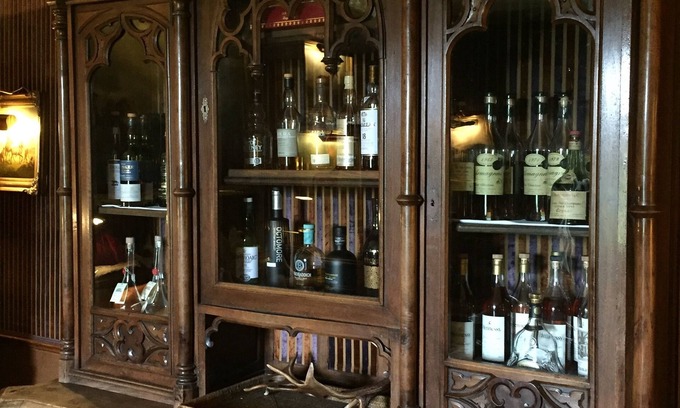 Prestonfield Hotel | Elegant Prestonfield House: Guest Rated 9.8 with Top Amenities