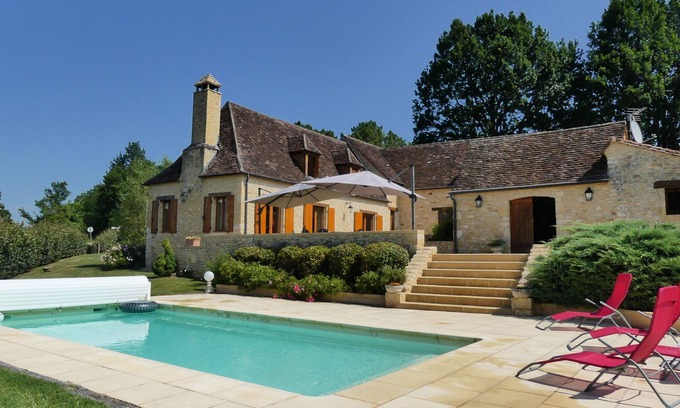 Savignac-de-Miremont Other | Charming 17th Century Farmhouse with Pool & Valley Views