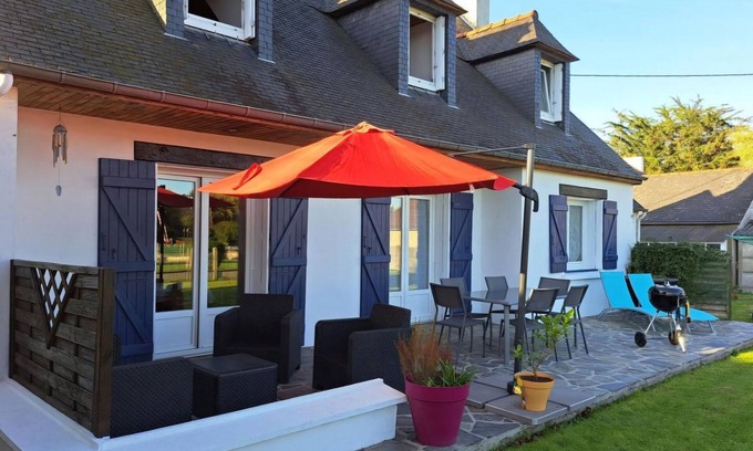 Plouec-du-Trieux House | Pretty Breton house