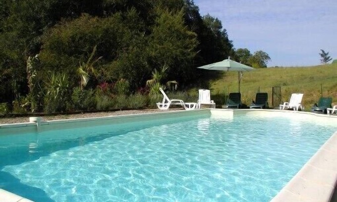 Sarlat-la-Caneda Cottage | Charming Gite with Pool, Minutes from Sarlat - Rated 9.8