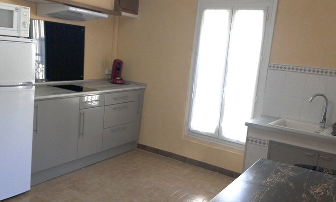 Ganges Apartment | Charming Village House: Guest Rated 9.8, Pool & Kitchen