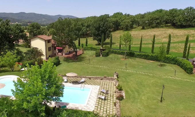 Santa Reparata Villa | Idyllic Country House Near Anghiari with Private Pool
