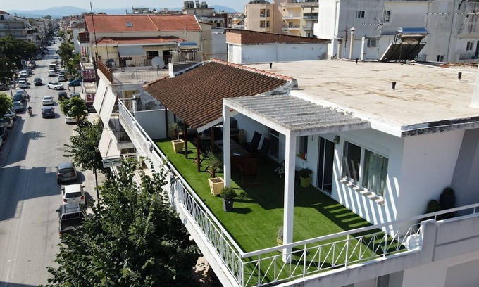 Preveza Apartment | Explore Preveza Mythos Suite with Expansive Terrace