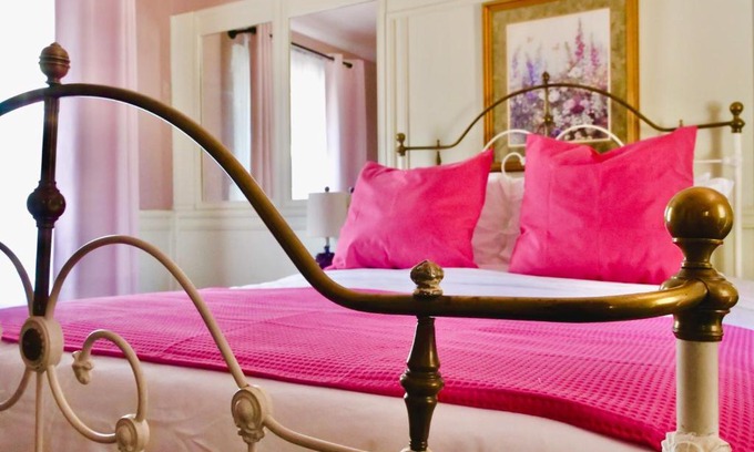 Christoval Hotel | Inviting Prickly Pear Room at the Ranch House Motel