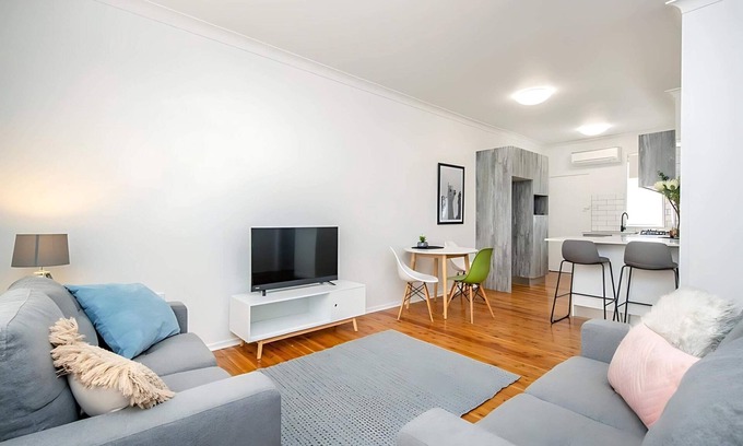 Adamstown Apartment | Prickly Pear Stays in Adamstown