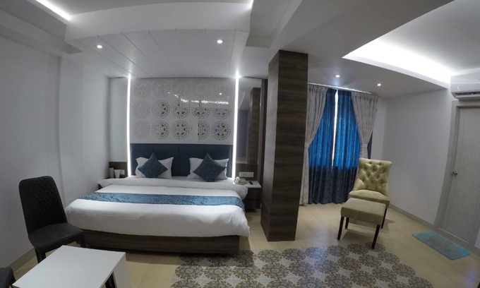 Jabalpur Hotel | Budget-Friendly Stay at Pride By Samrat with Family Amenities