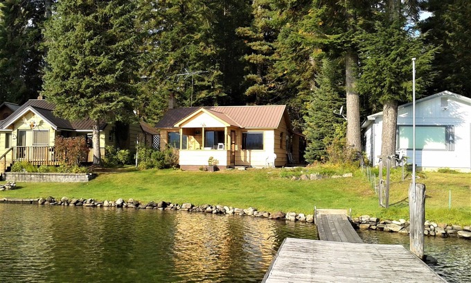 Nordman Cabin | Unforgettable Priest Lake Waterfront Cabin - Fully Booked!