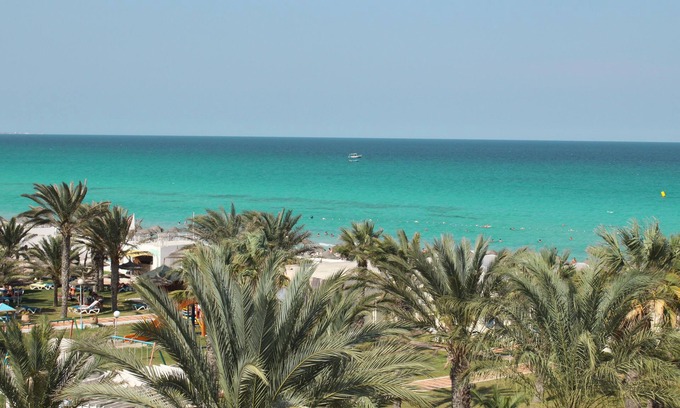 Hiboun Hotel | Exceptional Stay at Primasol El Mehdi with Pool & Spa