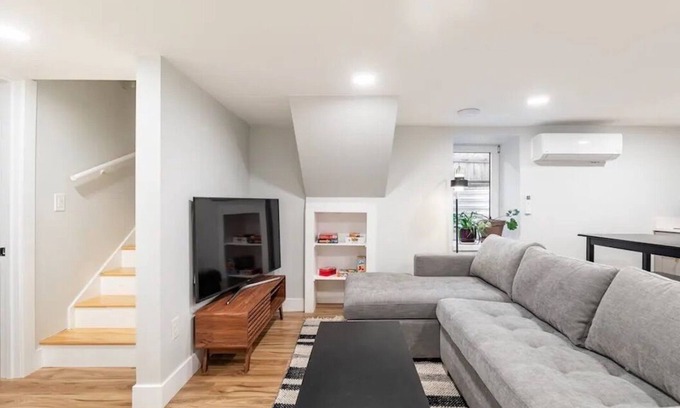 Baker Apartment | Prime Baker locale, blocks from Broadway shops, eateries, and nightlife