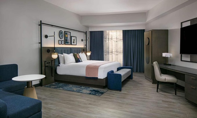 North Capitol Street Hotel | Prime Downtown Hotel: Classy Pet-Friendly Stay by Capitol