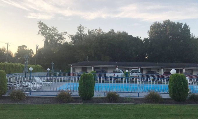 Rio Grande Hotel | Convenient Stay at Prime Inn with Family-Friendly Amenities