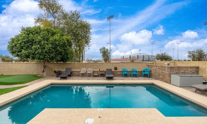 La Buena Vida House | Prime Location with Pool, Hot Tub & Outdoor Kitchen