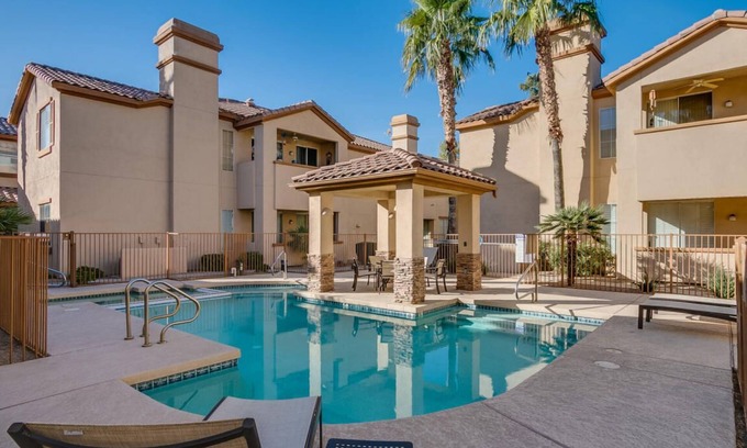 Cavalier Vista House | Discover a Gated Townhouse Steps from Old Town Attractions