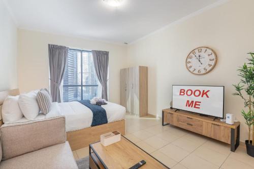 Jumeirah Lake Towers Apartment | Prime Studio in Jumeirah Bay X1 in JLT - Sleeps 2