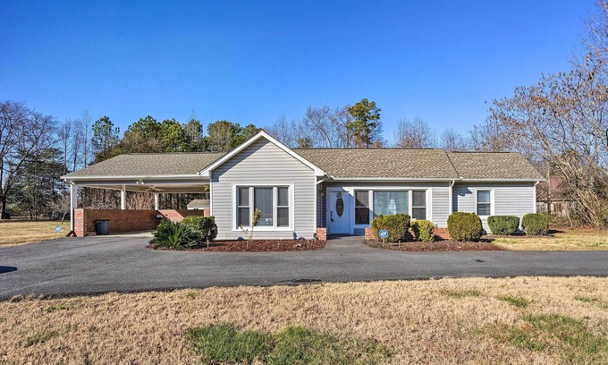 Prince George House | Prime Prince George Getaway Steps from Historic Sites
