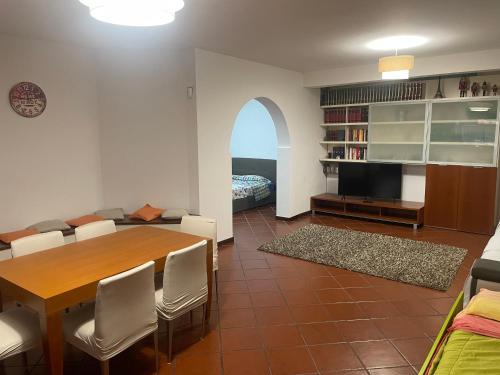 Colleverde Apartment | Top-Rated Prince Guest House in Guidonia Montecelio
