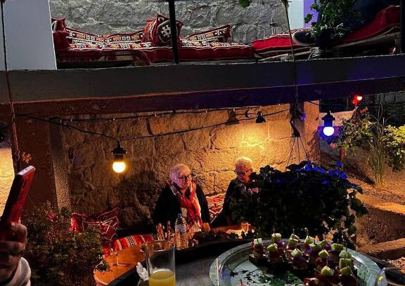 Sandanski House | Budget-Friendly Princess GuestHouse with Breakfast Included