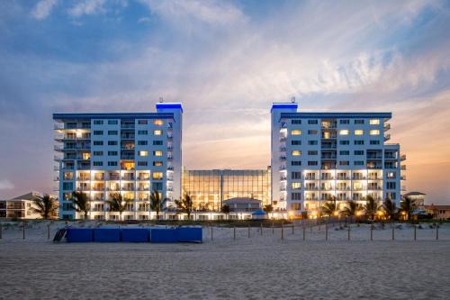 North Ocean City Resort | Oceanfront Bliss at Princess Royale Resort - Guest Rated 7.9