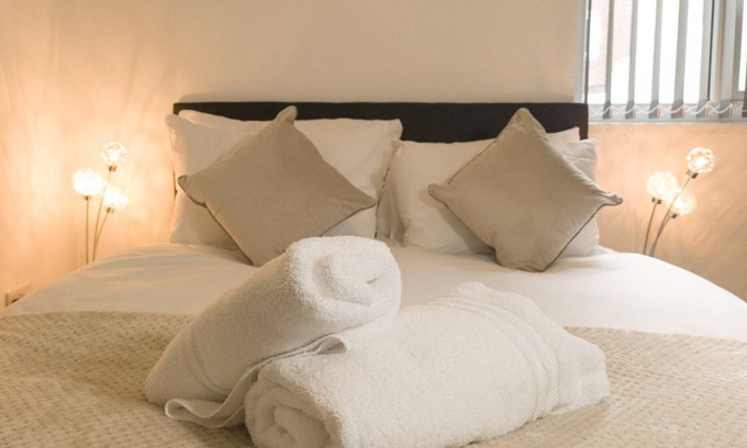 Riverside Apartment | Comfortable Principality Suites with Kitchen for 4 Guests