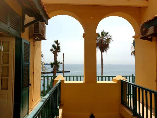 Dakar Bed & Breakfast | Discover Principauté: Rated 9/10 with Pool Relaxation