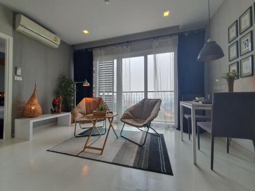 Chiang Mai Apartment | Oceanfront Prio Apartments with Pool - Guest Rated 9.5/10