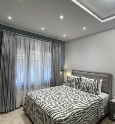 Ano Poli Apartment | Discover Prism Studios with Free Private Parking