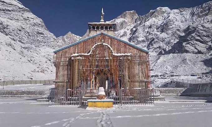 Gaurikund Hotel | Explore Prithvi Yatra Hotel Kedarnath with Breakfast Included
