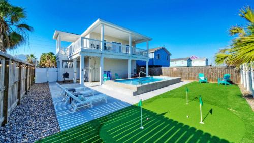 Leeward Sands House | Sunny Retreat at Always Sunny by AvantStay: Family-Friendly Fun